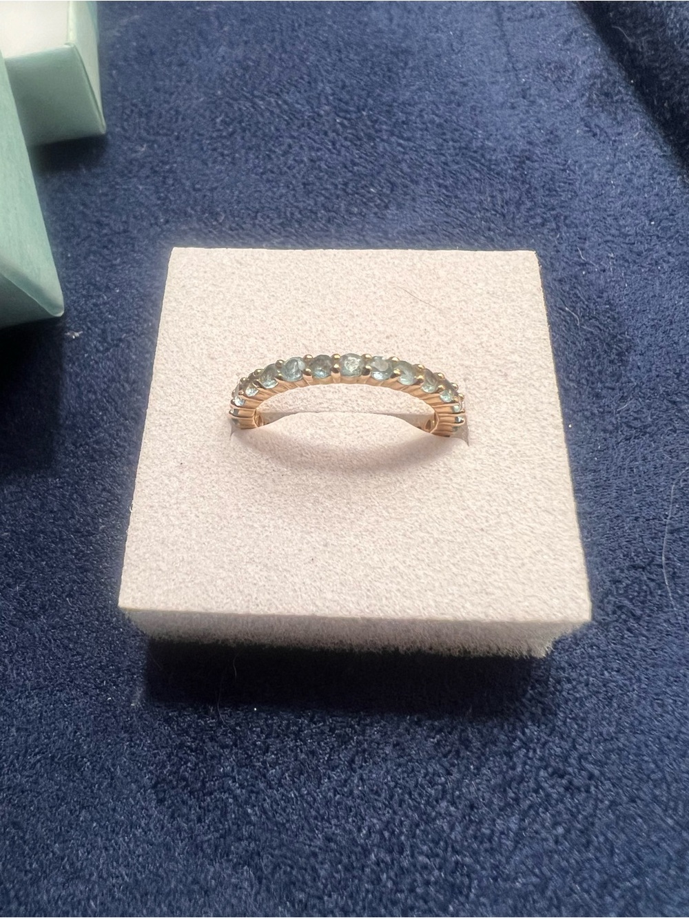 Blue Topaz 14kt gold eternity ring- size 4.5 - Picture 6 of 9